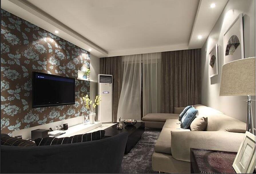 鄂尔多斯时代国际广场咖啡色印花电视墙纸客厅落地空调深色沙发效果图~！